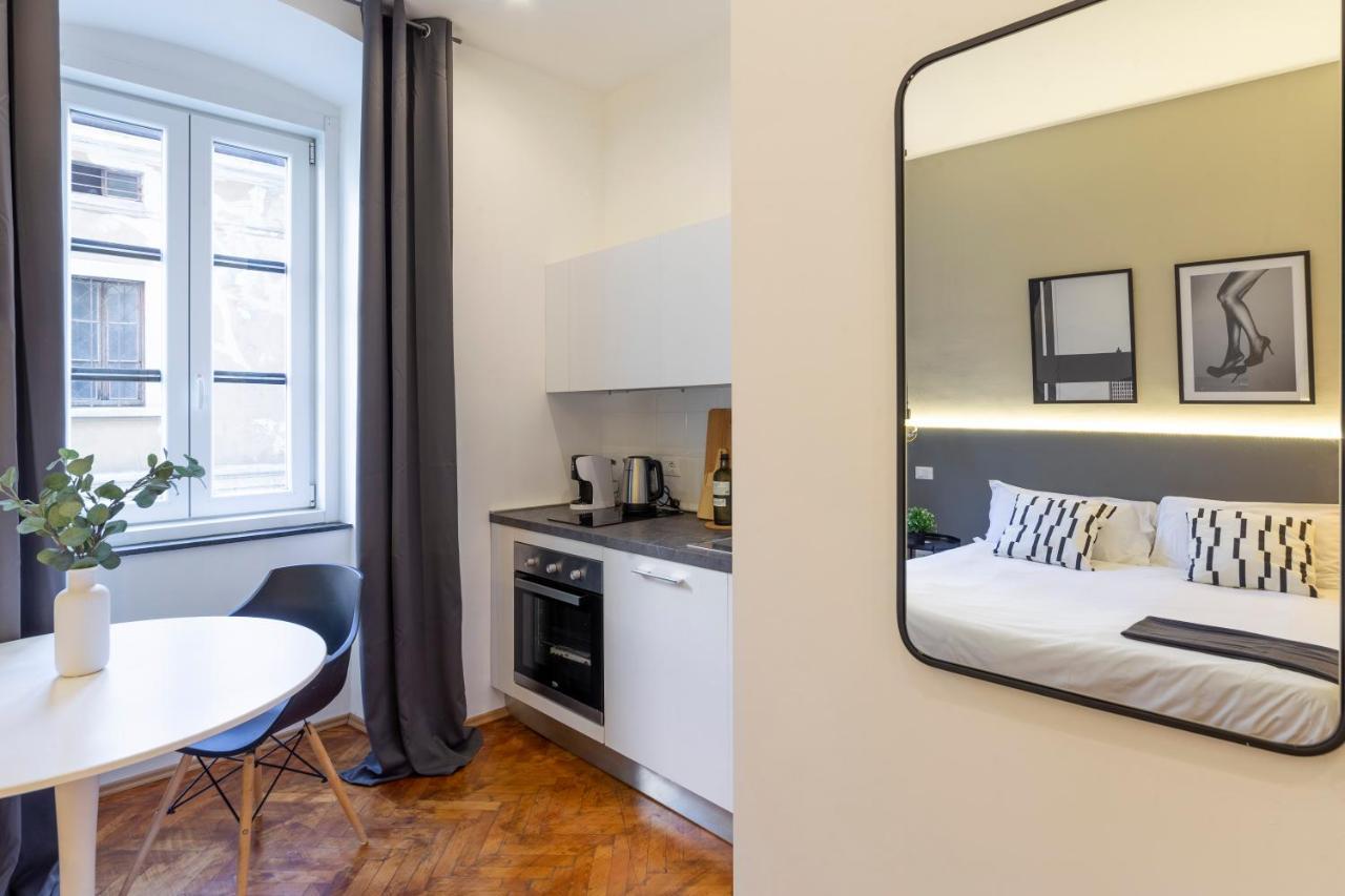 Amazing Studio In The City Center + Wifi Trieste Extérieur photo