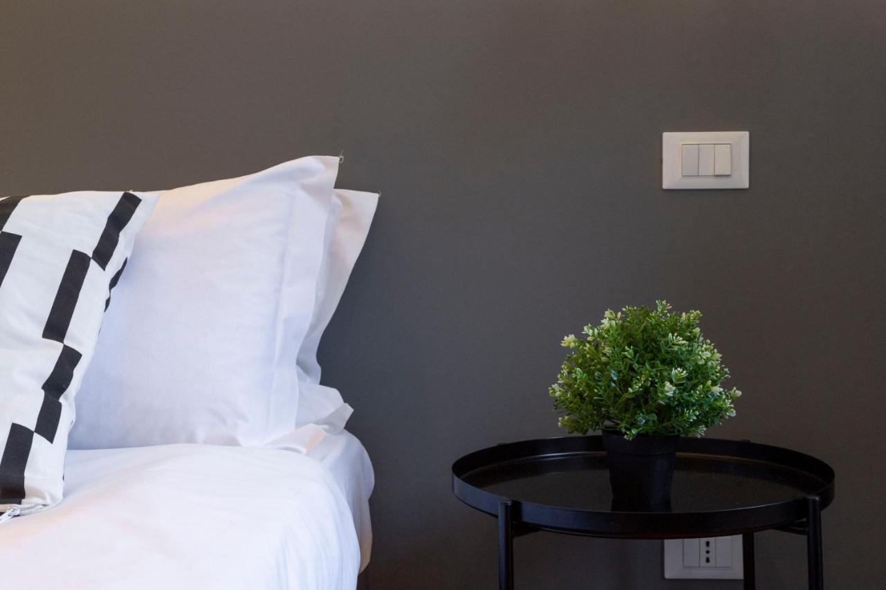 Amazing Studio In The City Center + Wifi Trieste Extérieur photo